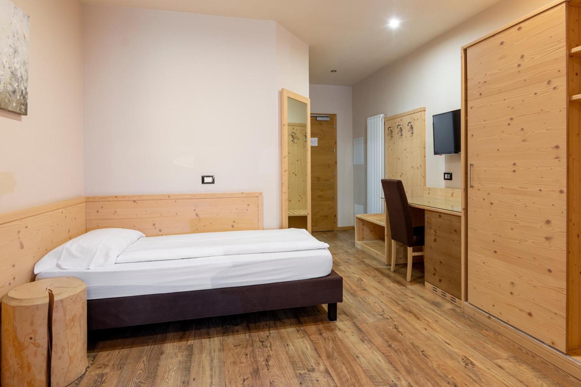 Park Hotel Avisio Сорага Экстерьер фото