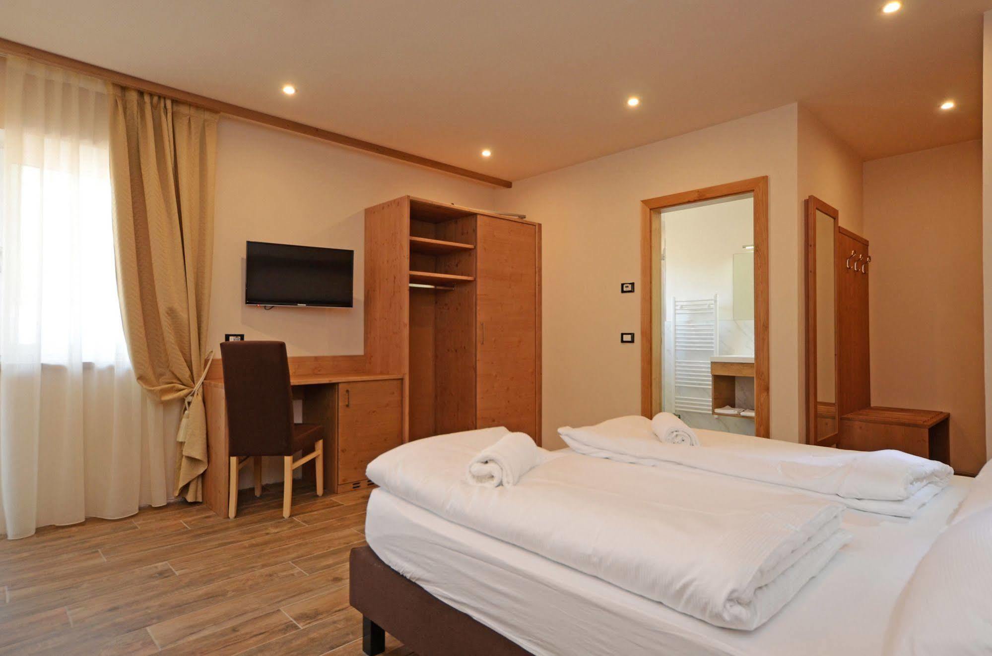 Park Hotel Avisio Сорага Экстерьер фото